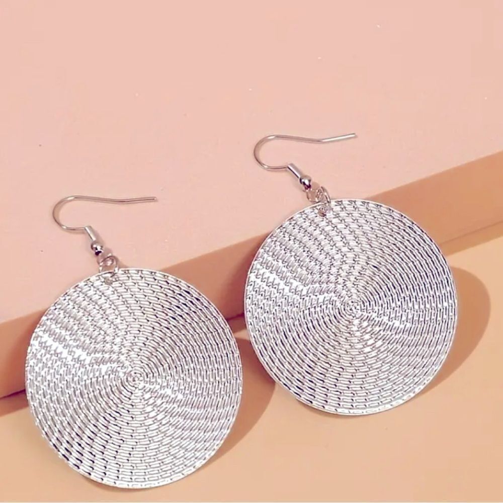 NWT BOHO ROUND PENDANT DANGLE EARRINGS - SILVER - MEASUREMENTS PROVIDED